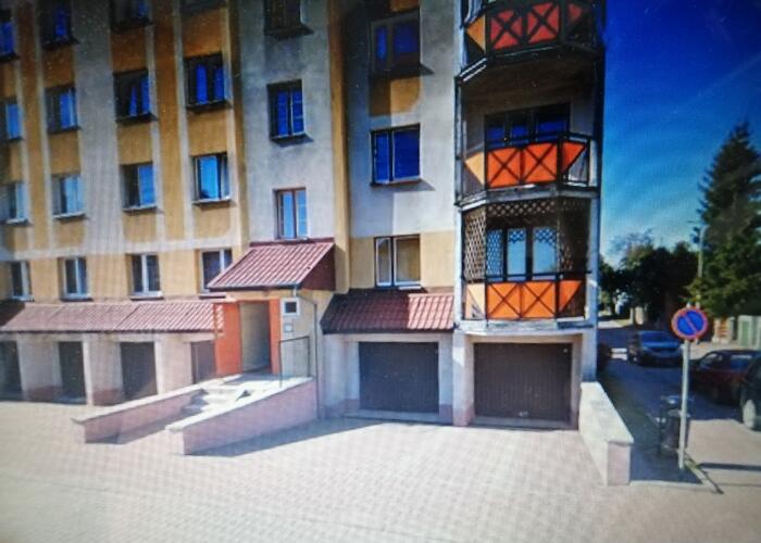 Grajewo ogłoszenia: Do wynajecia mieszkanie kawalerka osedle centrum 20     33m2
700zl...