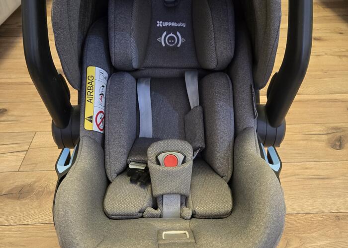 Grajewo ogłoszenia: Sprzedam nosidełko firmy UppaBaby, Stan bardzo dobry. 
Części...